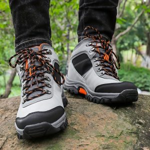 Men's Fashion Lightweight Anti-Slip Hiking Boots - Trendy Mid-Top, Lace-Up for Outdoor Adventures